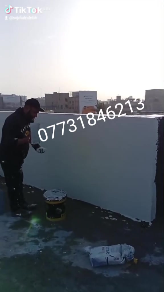 السلام عليكم شغل لبخ سقل ناعم وتشميع وجرارة نثر ونشتغل واجهيات و طلس يشتغل جص و بياض الاتصال على الرقم*********** واتساب او خاص
