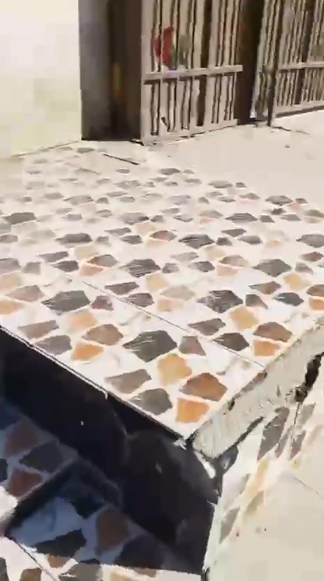 دار للبيع مساحه100واجه 5بناء حديث وهاذه تصوير مفصل ***********
