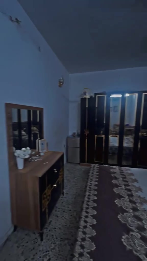 لبيع تركي ٥ قطع سعر ٣٠٠ قفل مكان حي العامل رقم ***********
