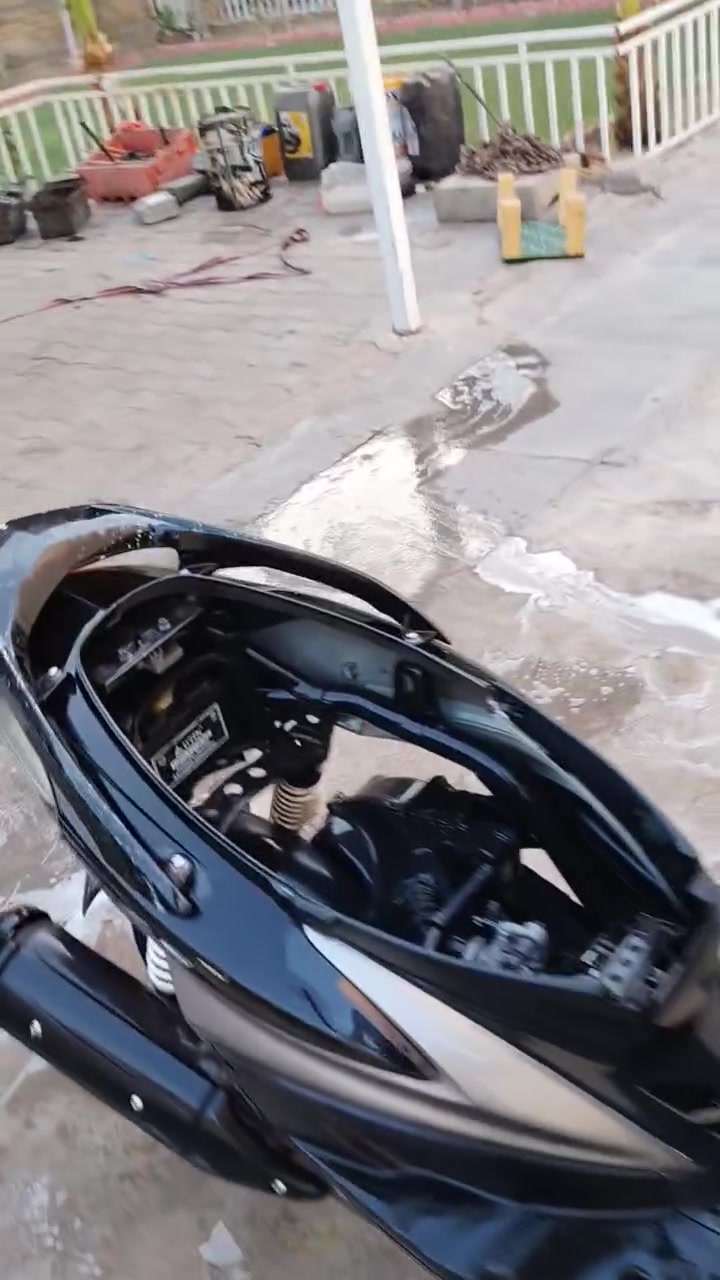سكنس فحل للبيع مكفوله من كلشي مكينه تخبل ونظيفه وكهربائيات شغاله كلهن كفاله عامه سعر خاص رقم ***********
