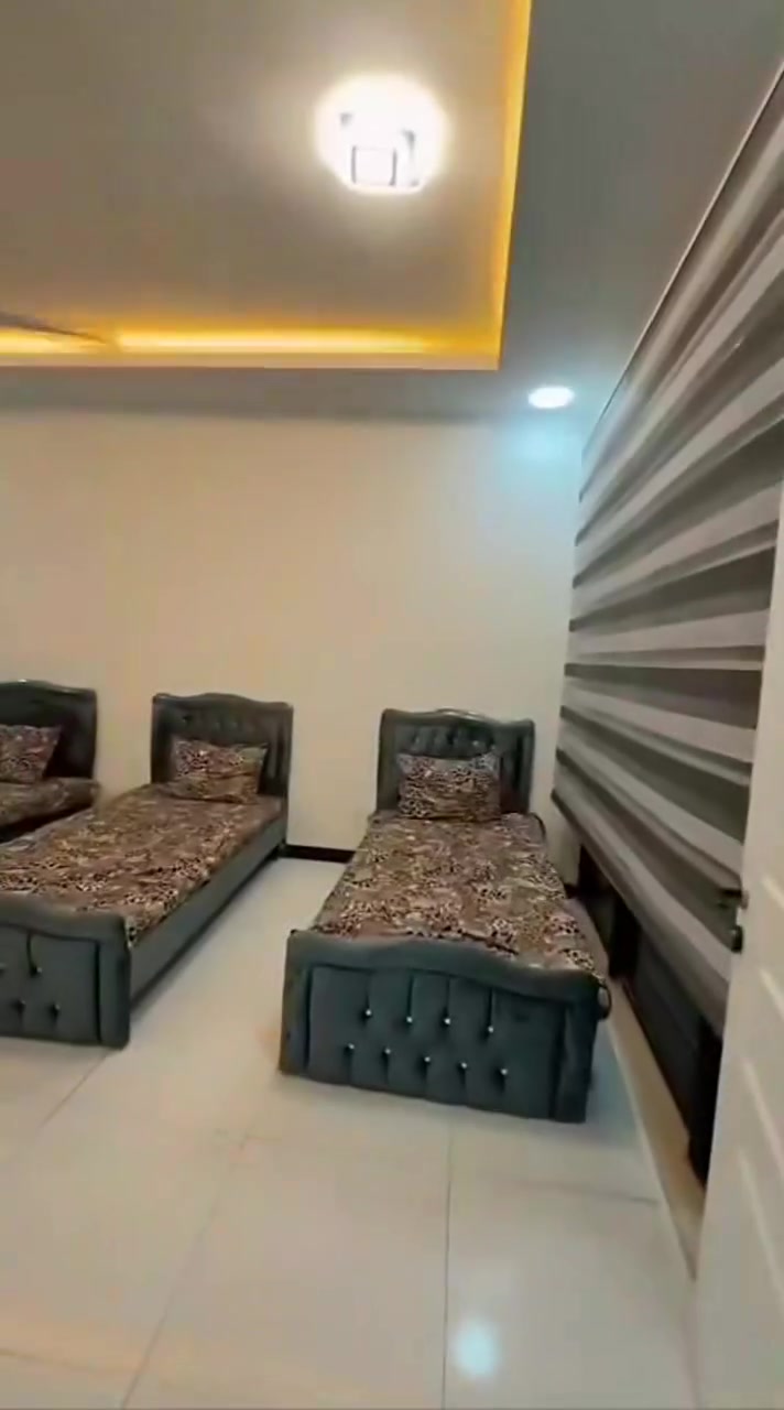 يتوفر حجز مزرعة اسبوع المقبل
عنوان مزرعة دهوك قبل مدخل زاويته 

تحتوي على أربع غرف نوم +صالة+ مطبخ متكامل 

بليارد +فيشة +منضدة 

مسبح كبار +مسبح اطفال 

مكان شوي +مكان طبخ +مكان خبز 

حديقة واسعة جداً 
للحجز والاستفسار وتساب ***********
