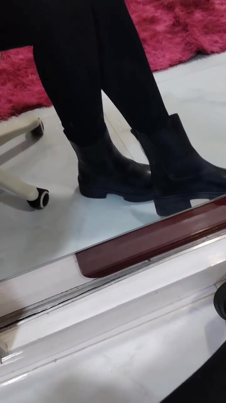 بوتات • عروض