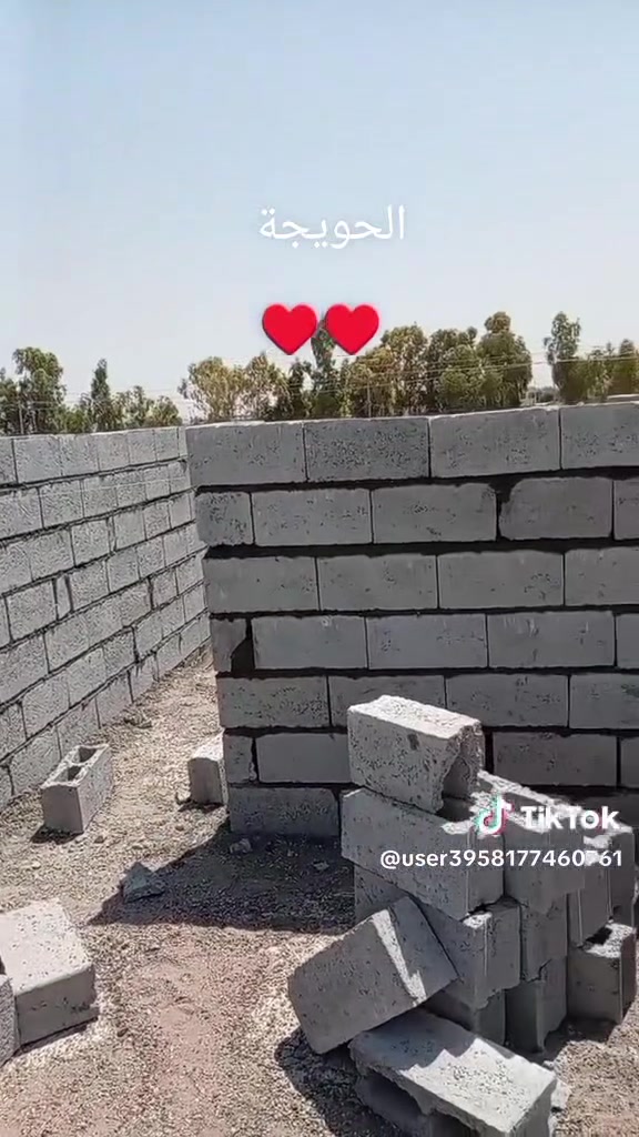 سلام وعليكم يوجد كادر بناء درجة أوله وشغل هندسه واسعار جوه السوك ***********
