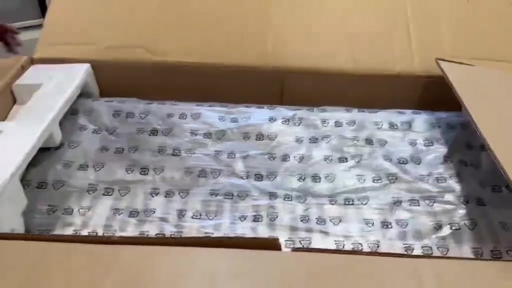 جديد بالكارتون
السلام عليكم اورك ياماها A3000 للبيع نضيف جدا بعده بالكارتون استخدام كلش قليل السعر 900دولار وبي مجال بسيط 
عنواني بغداد البلديات 
رقم للتواصل ***********
