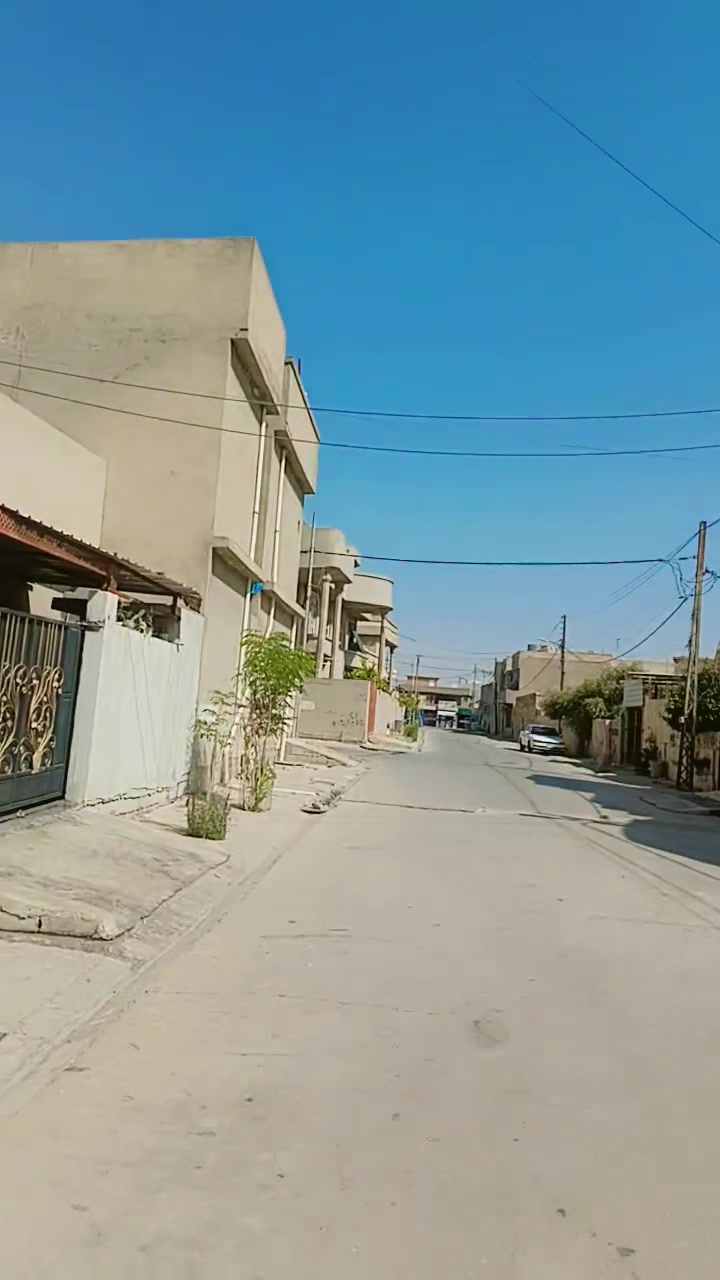 دار للبيع كركوك حي العروبه الدار 200 متر يتكون غرفتين قرب جامع روضه الكبير السعر خاص يتصل يتدلل ***********
