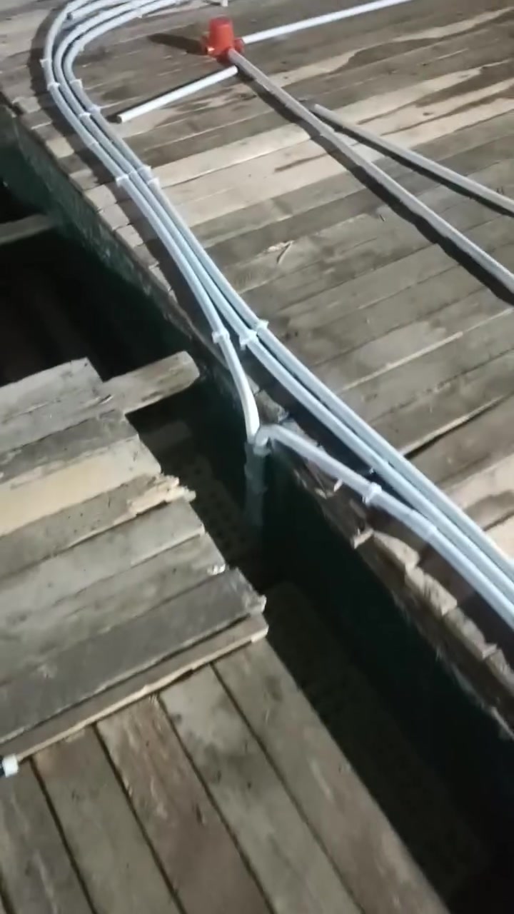 سلام عليكم محتاج شغل لعده ليقصر حفرة نزلات كوسره دريل فرش حصيره تسليك تكعيد بوري بوكس بورد سراكت تقفيل بروفايل تنصيب وتفيش الكامرات مكاني بغداد  
***********
