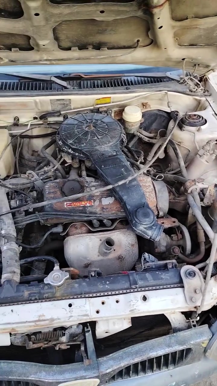 للبيع ادوات كوم حديد مكينه كير نضضاف 6ورقات قفل بغداد ***********
