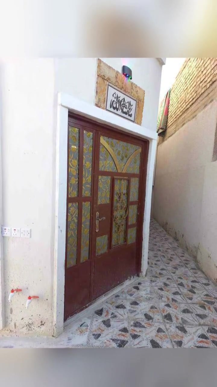 للإيجار • بدون تفاصيل