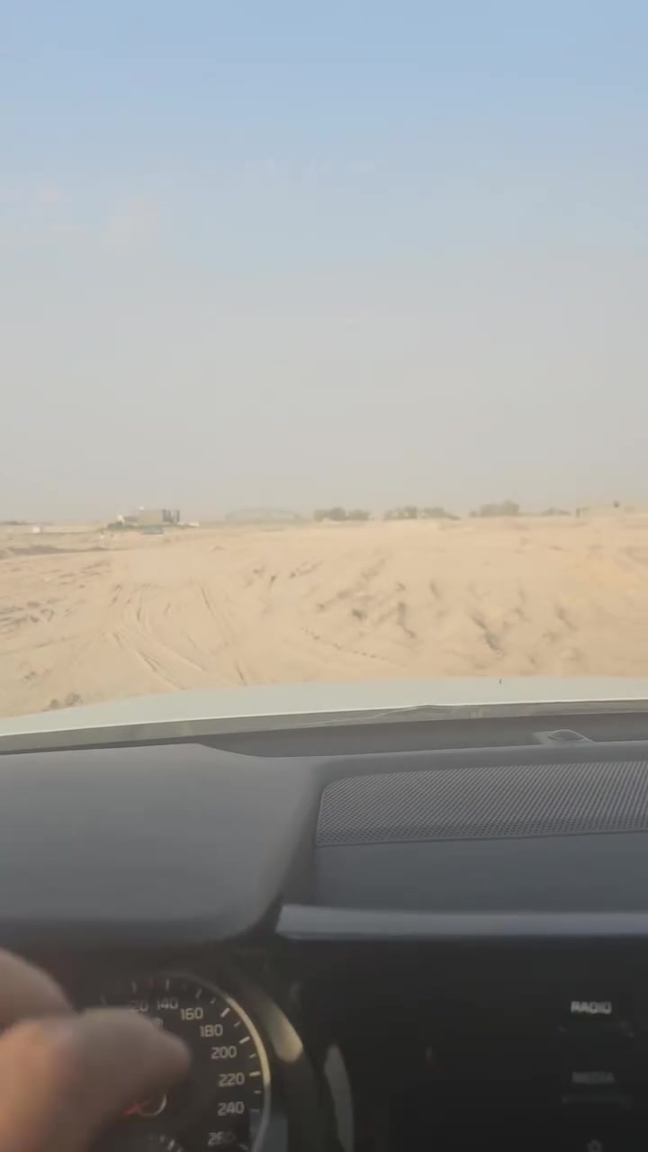 السلام عليكم 
للبيع اربع قطع منطقة هرناز مميزه على شارع20m واجه شروق الشمس القطع مجموعه 1000mاركان2وبظهرها2قطعة مرتبه  للاستثمار او لبناء بيت بمساحة حلوه 
للاستفسار أكثر الاتصال على الارقام التاليه 
***********او***********ويوجدماسنجر وتس

 موقع المكتب الانبار/عنه قرب المول الجديد 
مقابيل مستشفى عنه العام وكما موضح
