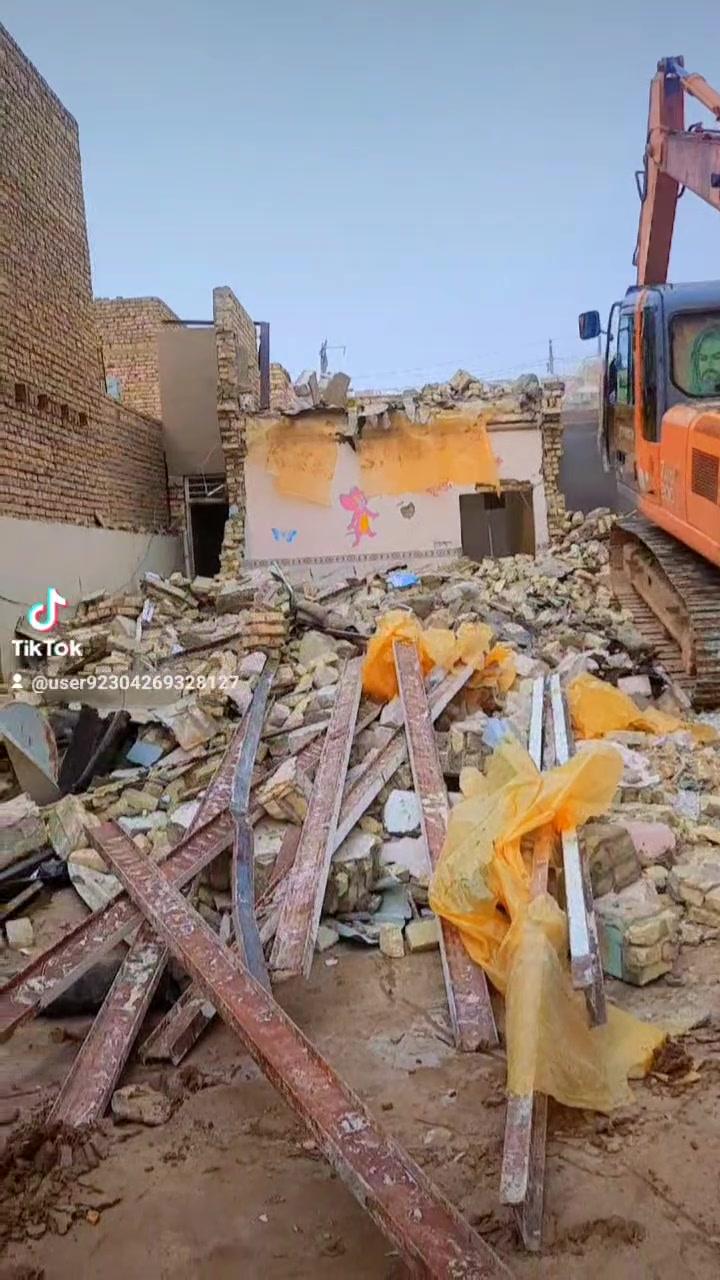كادر عمل جاهز تنكير بيوت تفليش بيوت تطليع تراب من داخل البيت تدخيل سبيس قلع قطع اراضي تفليش بيوت يدوي  تفليش بيوت مسلك  العنوان ميسان  شغل نضيف الستفسار على هاذ الرقم ***********
