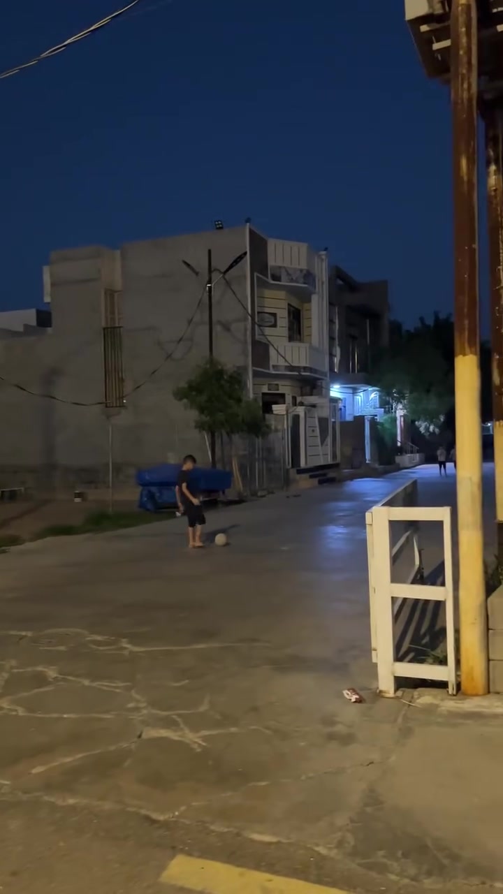 قطعه ارض زراعي سند 25 عل كورنيش
مساحه 112 متر واجهه 7 عمق 16

***********
