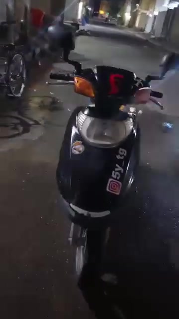 سبيسي ياباني للبيع مفتوحه وعوزه كفرات السعر ٣٠٠ وبيه مجال او مرا س بادرس للمعلومات أكثر الاتصال على *********** و ***********
