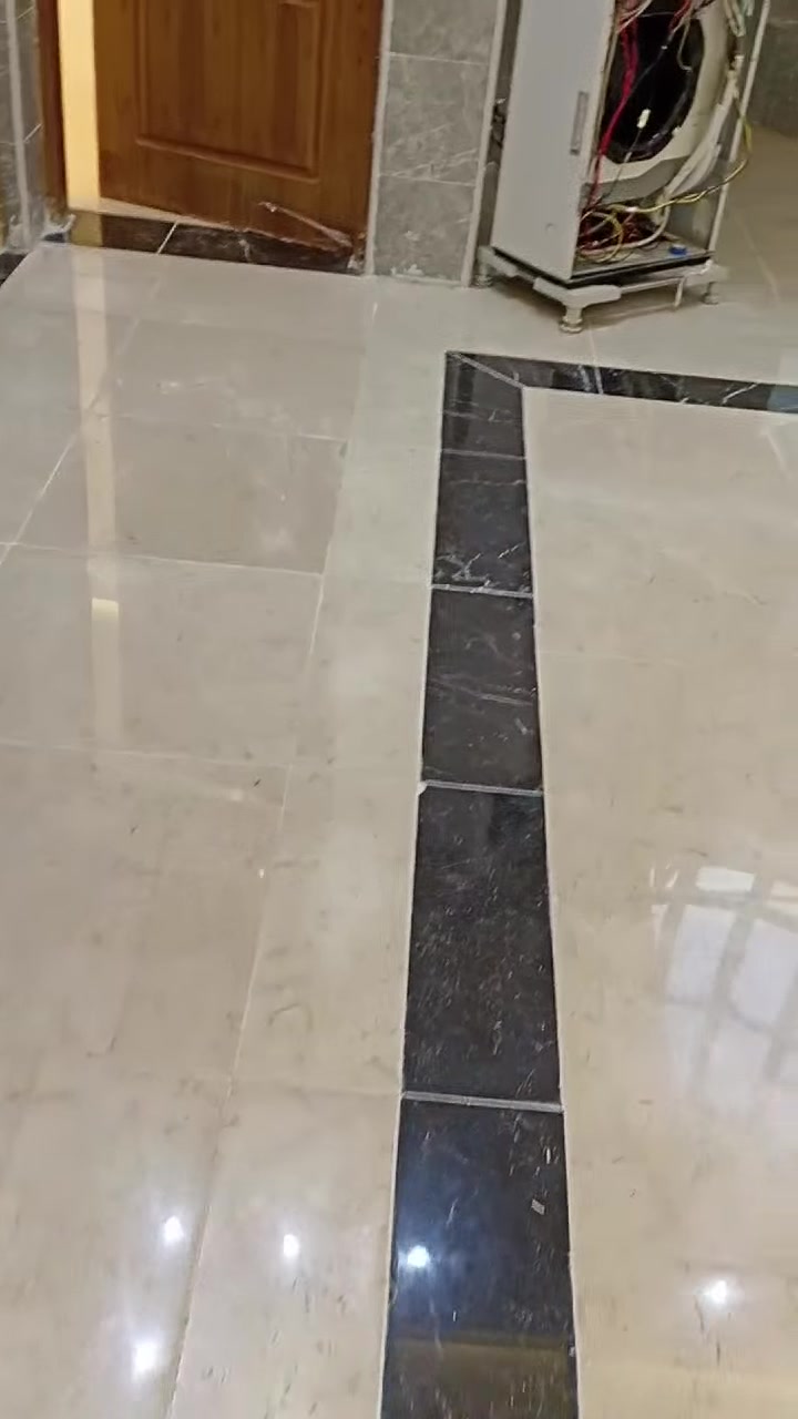 ***********
