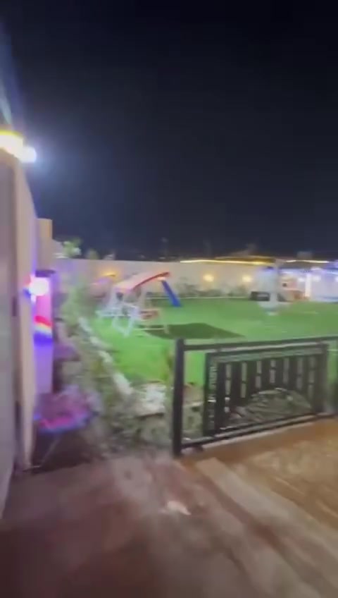 السلام عليكم توجد مزرعه للأيجار موقعه الدوره البوعيثه متوفر حجوزات على طوال الأسبوع المزرعه موثقه ***********الاتصال بهذه الرقم يرجى الاتصال واتساب أو رقم
