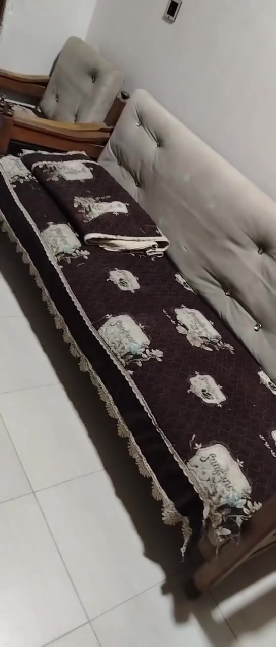 ١٠ مقاعد • ديوان ١٤ • كاضميه