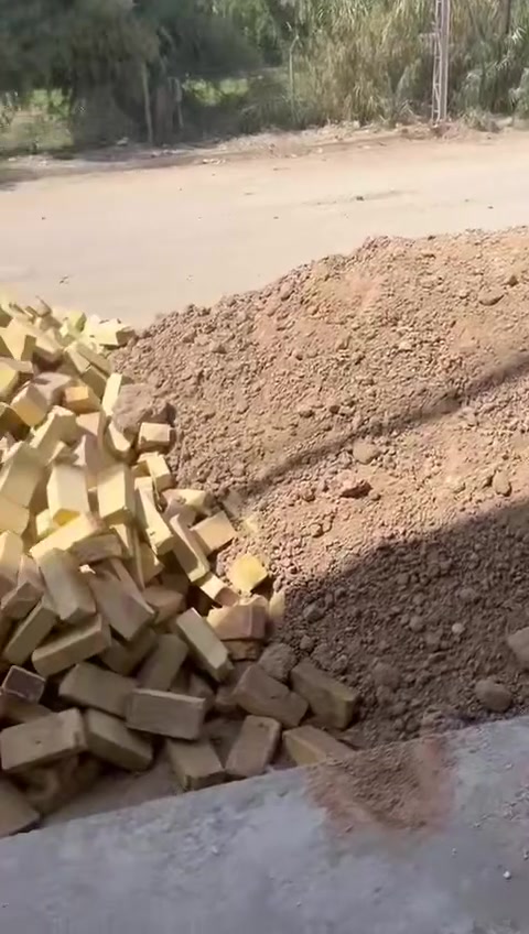 بسم الله الرحمن الرحيم
مستعدون لبناء جميع أفران الصمون وافران البيتزا وافران المواكب الحسينيه وتنانير الطين والبوجات والمداخن التركيه بأجود الأنواع وأنسب الاسعار ضمان 20 سنه حقيقي يعني تكدر تضمن حقك 

مواصفات الدبان 

اولاً العركجين نشتغله فرشي اصفر وطين خاوه مال النجف

ثانيه كرك ستاوا كامل 

ثالثا العركجين ناصي 70 سنتيم

رابعا البوجه ماتعبر دخان ع خباز 

خامسا والاهم شرط الدبان فول حماوه بدون إصراف نفط او غاز

سادسا الطابوك الحراري تركي اصلي ذمه 

سابعا الباب والقوس الوزن الثقيل شرط 

ثامنا توجود صيانه كل سنه لدبان مجانيه 

وأحنه خدام  نستقبل كل اتصالاتكم للاستفسار عن الدبان 

نشتغل بجميع أنحاء العراق 

***********
