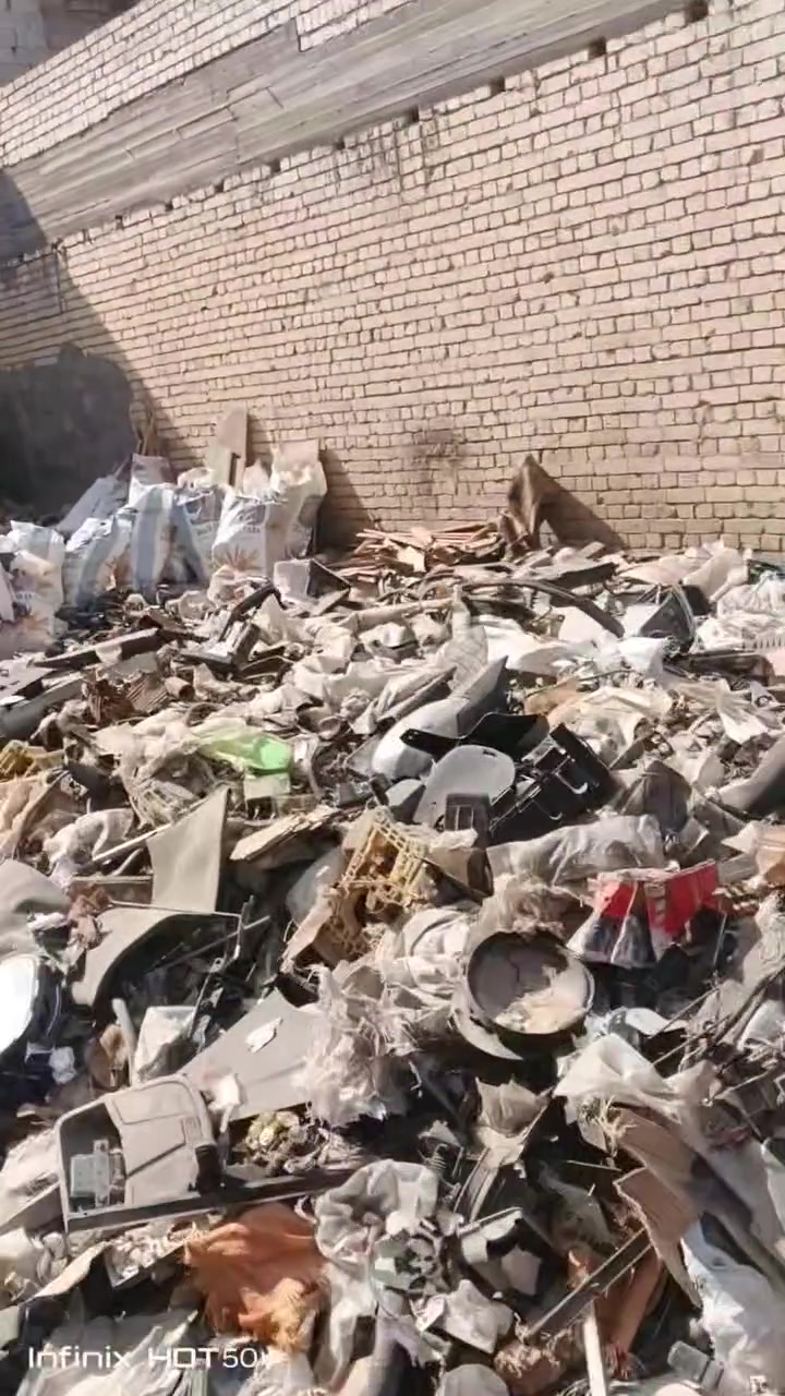 غراض حاويه كوري بيعهن شلع ستفسار ***********ربح الك والخسارء عليه
