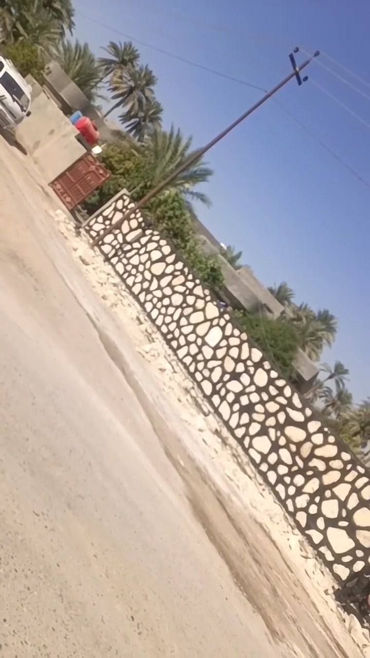 السلام عليكم ورحمه الله وبركاته 
كل مايخص بناء الحجر 

بناء بيت 

سياج 
تغليف ممرات سواقي نهر 
للعمل أو الاستفسار اتصل على الرقم 
***********
***********
اخوكم علي حيدر
