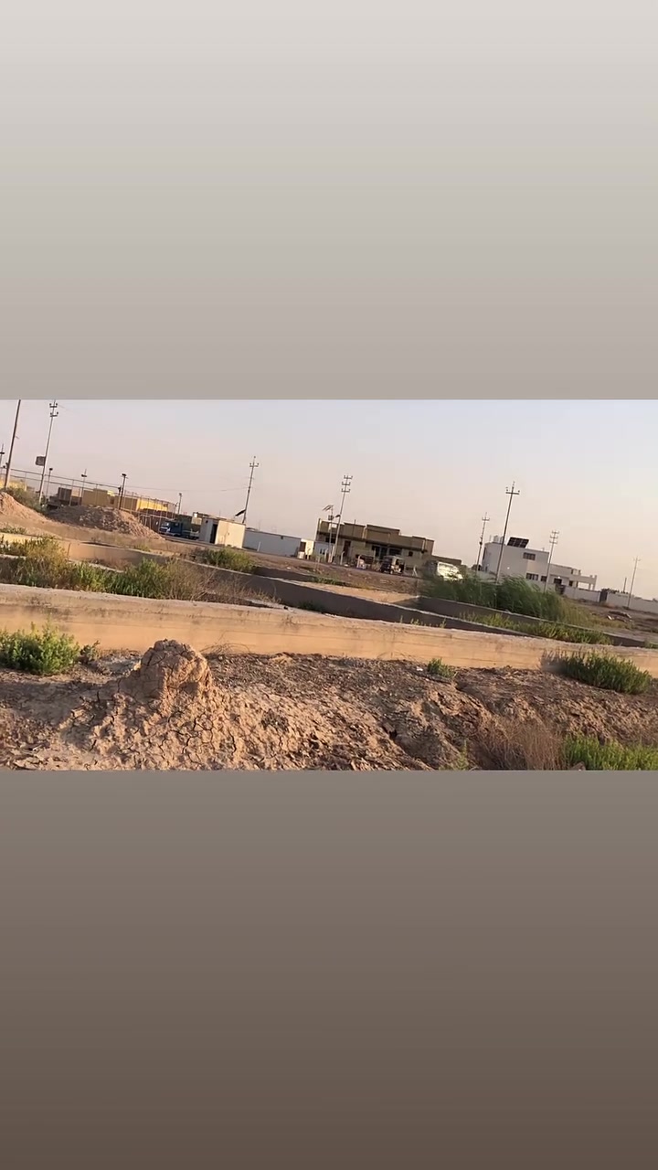 نبيعك ثقة قبل مانبيعك ارض⚠️
نبدي وياك من المكاتبة لحد تسليم الطابو📜 
الثقة اساس عملنا
حق المشتري محفوظ✅ 
قانونيآ وعشائريآ✅ 
🔹🔹🔹🔹🔹🔹🔹🔹🔹 
على بركة الله🤲 
متوفر قطعه زراعيه مساحة - 250 متر مدفونه وجاهزه للبناء (السعر 8مليون ) 😊 
ومتوفر بتلو للبيع زراعي مقابل ملعب عمار متوفر مي كهرباء مساحة 350 متر ) سعر 💸 25 مليون )

اي شخص يريد يبيع احنا نشتري
اي شخص يريد قطعة عدنة
🔹🔹🔹🔹🔹🔹🔹🔹🔹
مكتب -الجراح للعقار -
تقاطع ركيوه شارع السايدين 📍 
بيع وشراء الدور والاراضي السكنية
تنظيم عقود البيع والشراء والايجار
🔹🔹🔹🔹🔹🔹🔹🔹🔹
متوفر لدينا قطع طابو كافت مقاطعات-قلعة سكر -
الاستفسار هاتف 📞 (*********** ) او زيارة المكتب..

