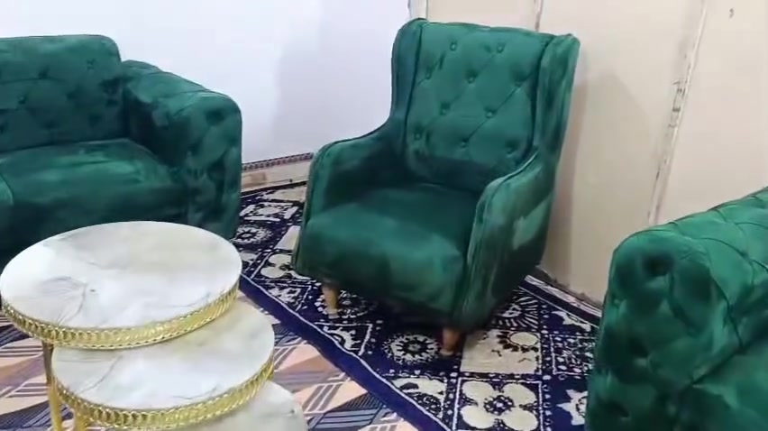 ديوان ١٠ مقاعد • درجة أولى • توصيل