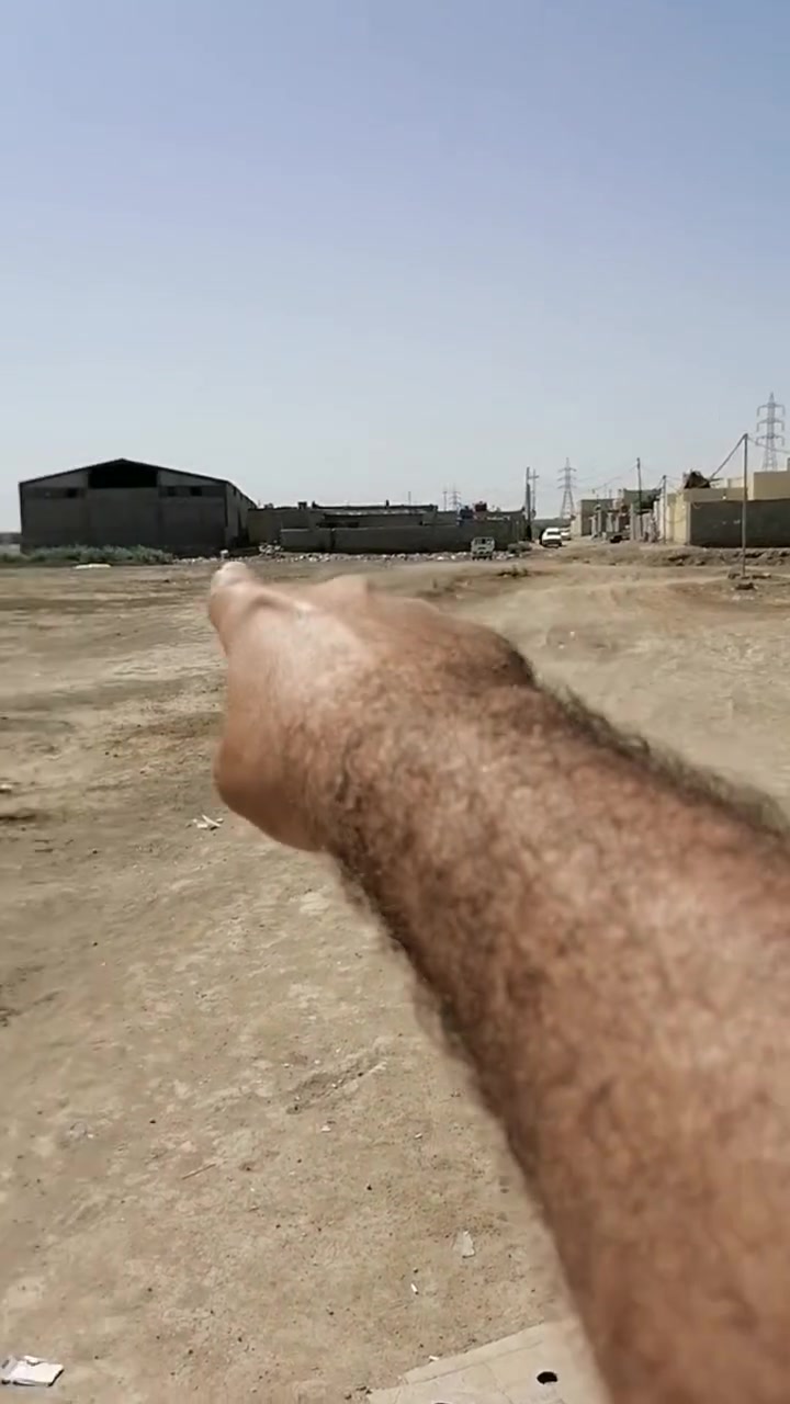 يا الله بيت للبيع زراعي شارع ابو الماش يم الجملون كل الخدمات متوفرة ماء كهرباء سحب مبني بي غرفتين وصحيات   
مساحة البيت ولقطعة 420 متر 

رقم صاحب البيت ***********
