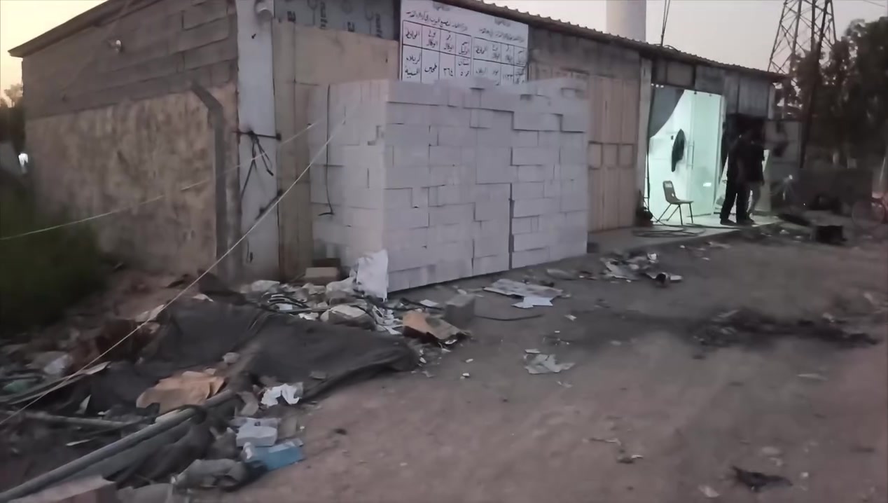 بدون دلاليه معه صاحب الأرض مباشر
سلام عليكم قطعت ارض زراعيه  مساحه 400 متر تصلح حسينيه أو محلات لأن تجاريه مكان مرتب ويمها كله حسينيات كافه خدمات واجها 13 مكان كربلاء شارع بغداد شارع دخول كربلاء عامود 250  
سعر الارض  67 مليون سعر كلش مناسب تبعد عن الامام الحسين اقل ربع  ساعه استفسار أكثر تصال 

***********
