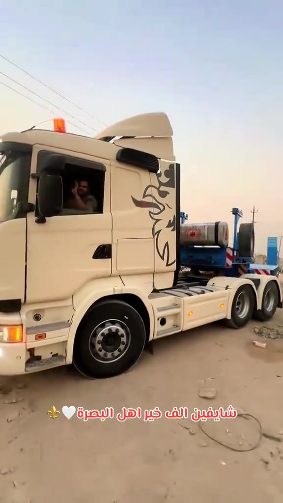 للبيع فقط لودر جود هوفر اربع دناكير مزوج بلادي سبرنك جاهزه مـטּ حداده تايرات نص عمر بي زوجين جديد كهربائيات صناديك صبغ جديد جاهز للاخير كلش مكاني بصرة الاستفسار***********
