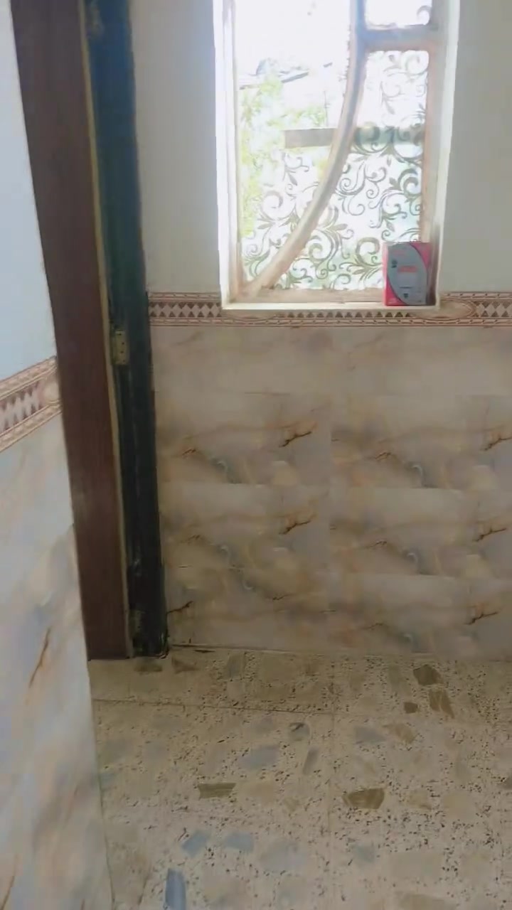 سلام عليكم بيت مساحة ٣٧٨
ناحية الوحده الخالصه قرب شارع المركز 

الاتصال على الرقم 

***********

بياع مستعجل البيت طابو ملك صرف
