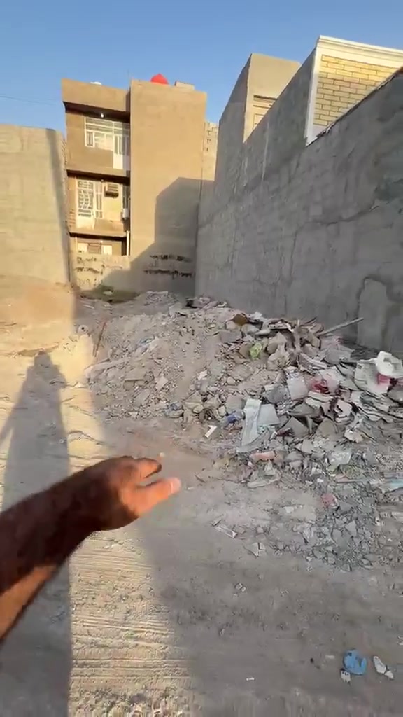 سلام عليكم كاع مساحته ١٠٠ متر البيع ملك زراعي صرف سند ٢٥ سعره مناسب حيل اب ٣١ وبيها مجال ( اي واحد عنده كاع بي مكان او دونم ويريد يبني عندي مقاول ثقه وشغله حلو وين متريد يبني لاتصال ***********
