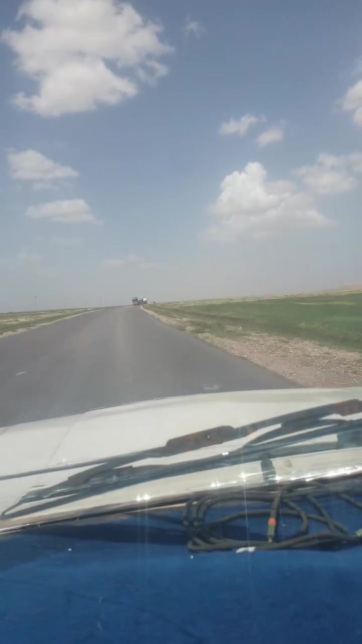 اسلام عليكم سيارة اولدز للبيع شغالة ونظيفة وكير ومكينة مكفولات شرط الشلعة علتبليط يدخن التاير مابيهة نقص بس رقمهة صدامي وما اندل راعيهة ابيع حديدة التفيدة او ابو تفصيخ يتواصل عل رقم *********** ***********
