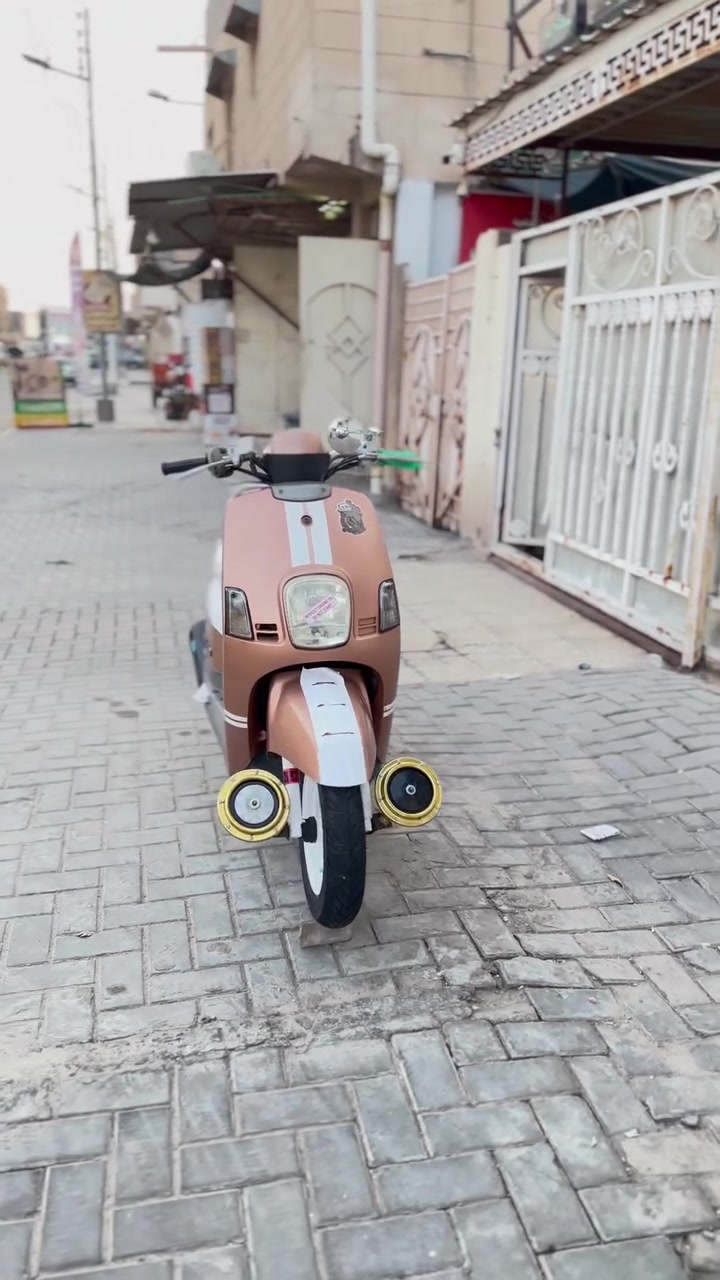 سلام عليكم بوليس للبيع كفاله عامه ختم واحد ويه المحرك دراجه كلها بلاديه من الطول لطول محرك وكفرات السعر 1100وبيه مجال قليل مكان البصره ***********
