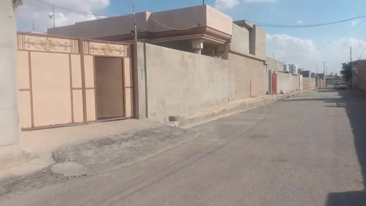 اعلان بيتين للبيع قريب على مدرسة الكفاح الجنوبي موقع مميز جدا. • بيت يتكون غرفتين نوم مطبخ استقبال
 #ايي #استفسار #رقم #الهاتف #صاحب #الدار      ( ***********)  كورك                   (‏‪***********‬‏) اسيا
