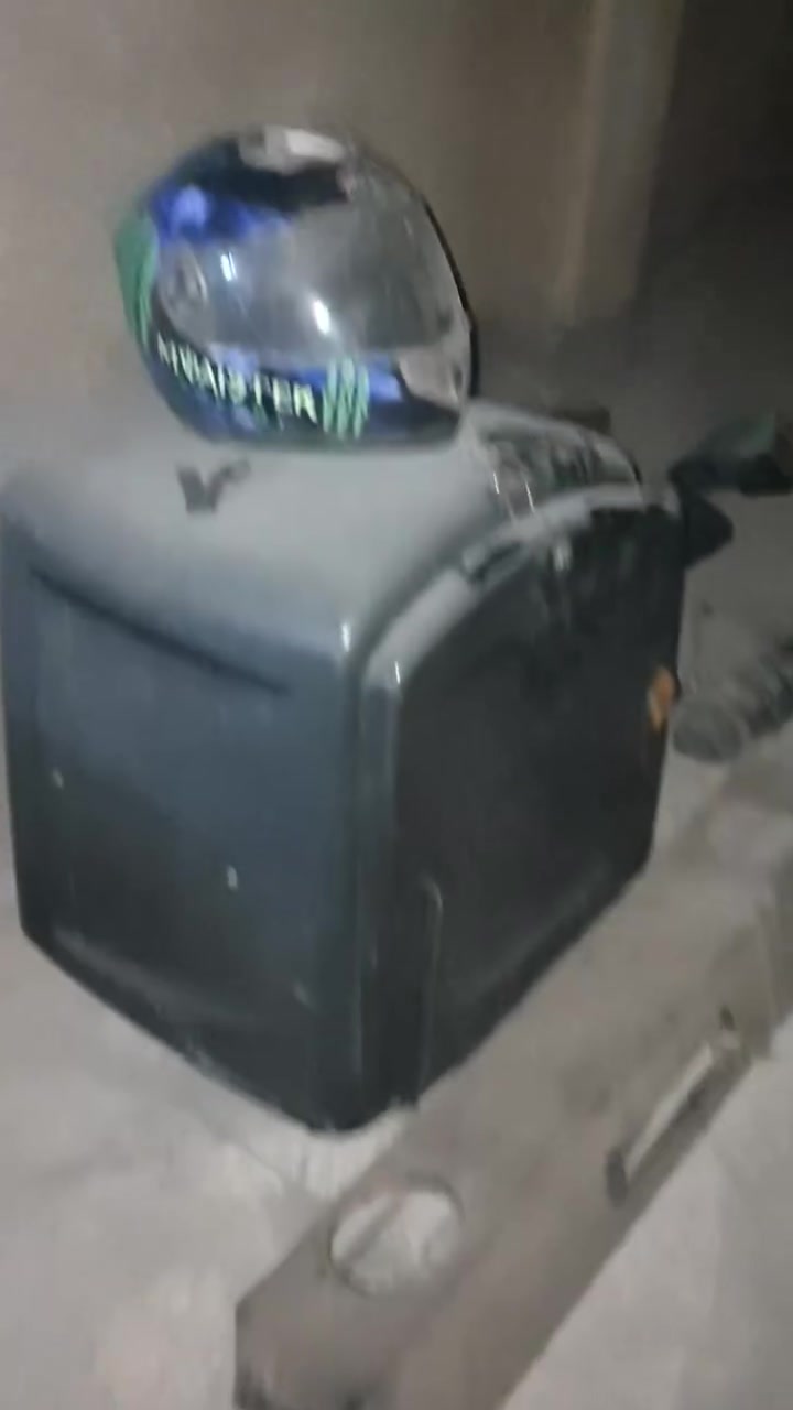 قطع غيار • بوكسر • زنجيل دايوان