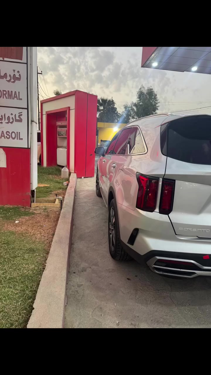 سورنتو هايبرد • ٢٠٢٤ • وارد أمريكي