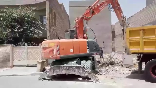 هدم دور • تفليش بيوت • رفع أنقاض