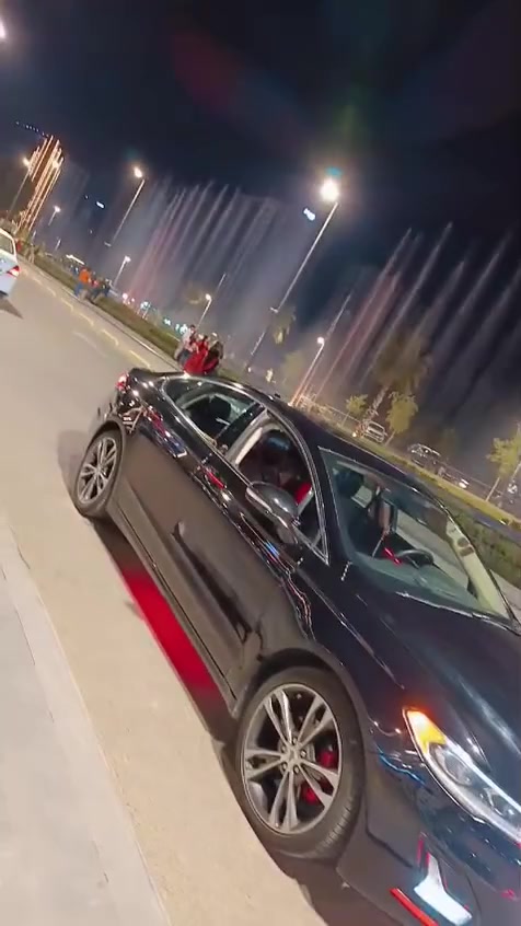 فورد فيوجن 2020 تيتانيوم
2000 توربو حادث السياره جاملغ خلفي جهت اليسره وبيها صبغ نص بنيد صور الحادث مرفوقه السياره بدون يرباك ماشية 55 حقيقي 
مواصفات التيتانيوم معروفه
-ابواب السائق والراكب
الامامي بصمه
-تشغيل عن بعد
-اشاير بالمري
-حساس نقطه عمياء بالمري
الجانبيه
-مرايه الخلفيه تعتيم تلقائي
"اوتودم "
-رادار للتحذير امامي
-قياده شبه ذاتيه متابعه
خطوط الشارع
-كاميرا خلفيه دواره
-حساسات خلفيه
-داخل جلد اسود
-مقاعد اماميه كهربائيه

-تدفئه وتبريد مقاعد اماميه
-تدفئه ستيرن
-زجاج السياره ٤ اوتو صعود
زجاج السياره +السلايد روف غلق وفتح من بصمه السياره
-رمز من لفتح السياره
-نظام سماعات سوني 12
سماعه السياره بسمي تحويل مباشر السعر ١٣٥ وبيها مجال شي بصيط مكان السياره أربيل رقم تلفون ***********
