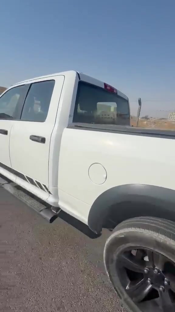 رام ٢٠٢٢محرك ٦سلندر مستعجل على بعتها ماكو هيج سعر والله وبعافيه على الي يخذها جهازه السياره مكينا وكير وحداديه وتبريد كفاله عامه السياره بدون اي ارباك ولا شوصي ولا لغود السعر ١٤٥قفل قفل قفل قفل بدون عمله بيع فقط بدون مراوس السياره بسمي تحويل مباشر مكانها الكوت ***********
