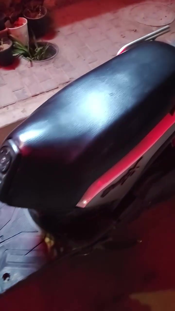 دراجه شكنس جبلي مكفوله من اي شي للبيع المكان بغداد ام الكبر للاستفسار *********** غير متواجد على فيس بوك

