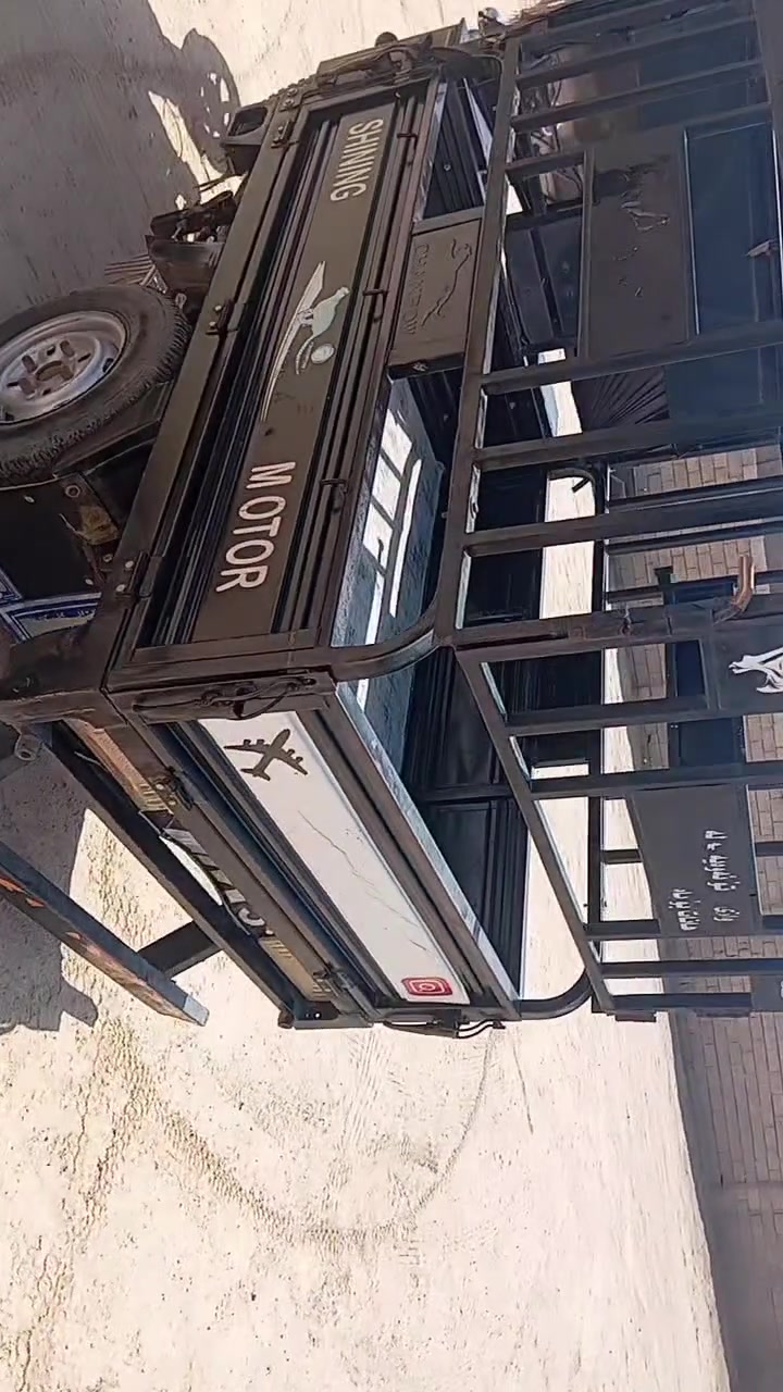 سلام عليكم ستوتة ام طير رقم*********** مؤديل23 محرك24 كهربائيات كله شقاله اشاير بكلايتات دشبؤل شغال نكره سلف تخم تايرات جديد دبلات شغال برقي ما بيه نقص قطرت لحيم ما بيهه قطرت صبغ ما بيهه نشاط فؤل محجر ؤجادر ؤصغيفه كامله مكاني ديالى حمرين سعر خاص خابرني ؤتدلل 📞💯💙💙
