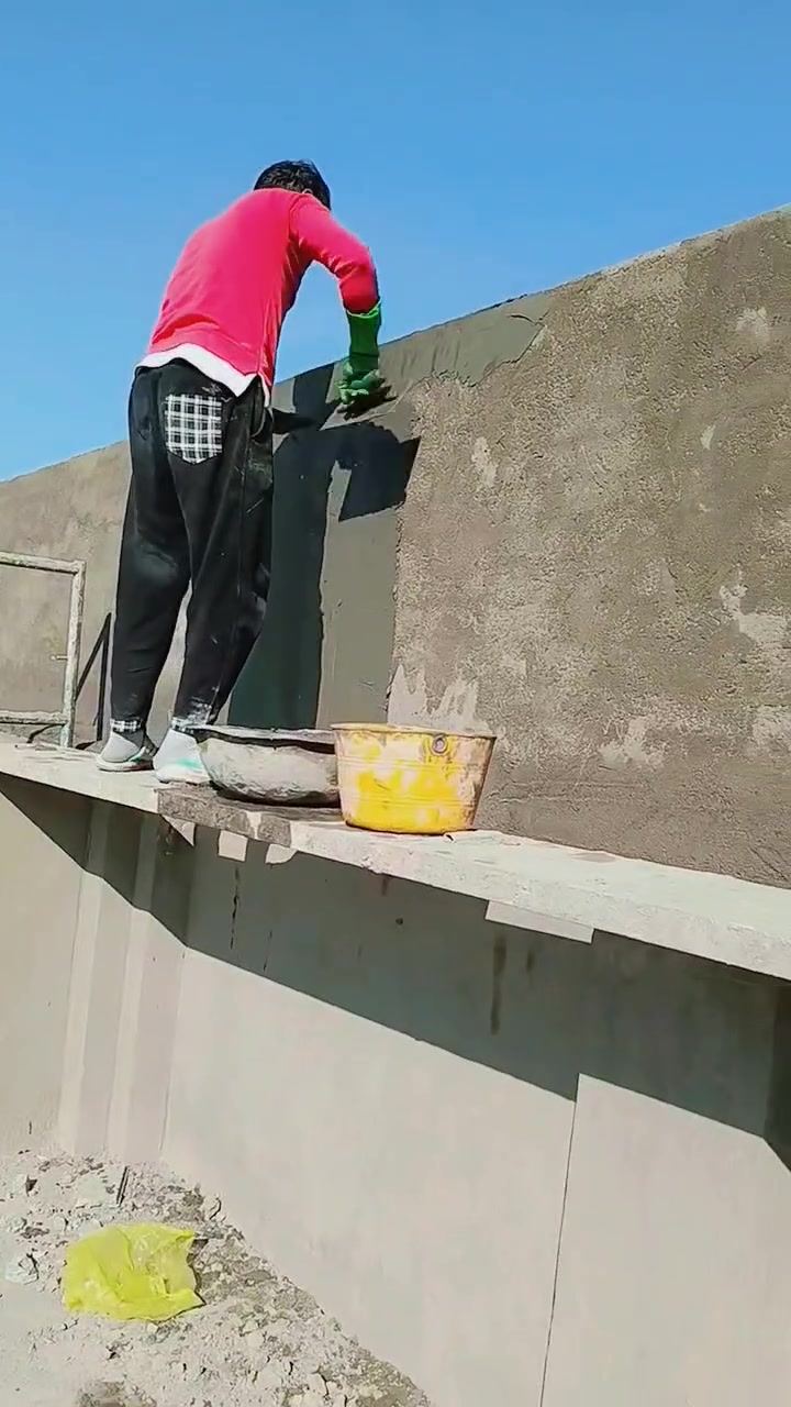 السلام عليكم لباخ متفرغ شغل درجه جص اسمنت واجهيات اوله شرط استلام مهندس اشتغل اكباله يوميه متر التواصل اخاص او انتصال
***********
