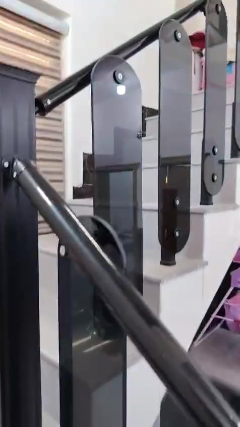 بيت للبيع مساحه 185 ب جديده كدام حديقة للاستفسار ***********
