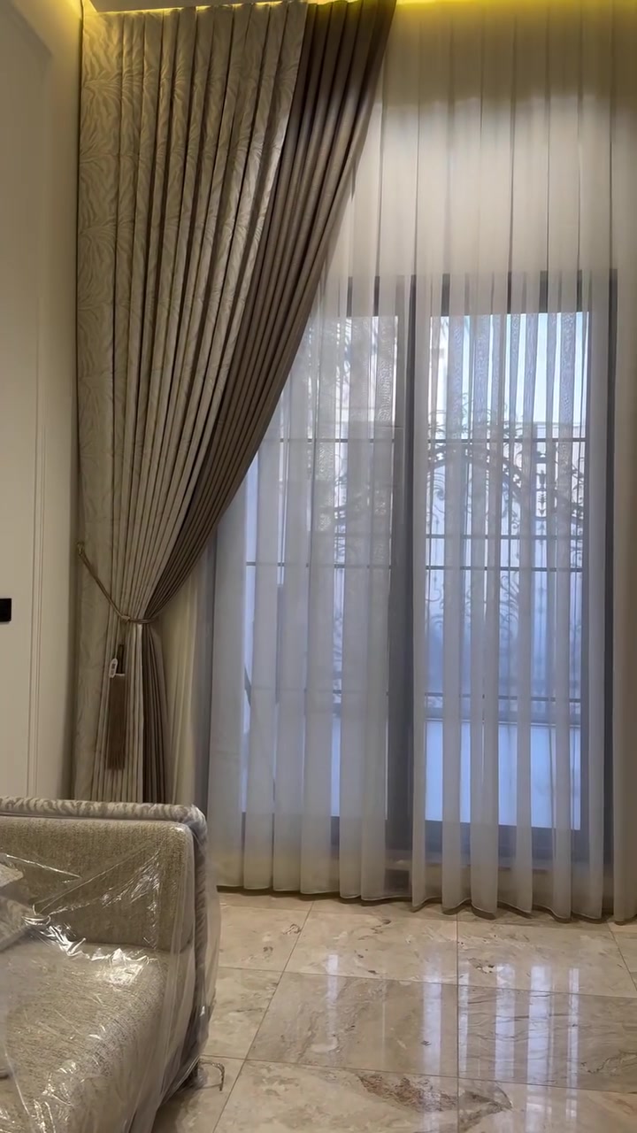 نعمل بأجود أنواع ألاقمشة التركية المميزة في دار #شيفون للستائر بأحدث التصاميم الحصرية
📍 العنوان_ بغداد_مدينة الصدر_سوق الاولى_فرع الستائر
☎️ رقم الهاتف: *********** : واتساب 
للمزيد يرجى مراسلة الصفحة او الأتصال على الرقم.#العراق #بغداد #ستائر #ديكورات_منزلية
