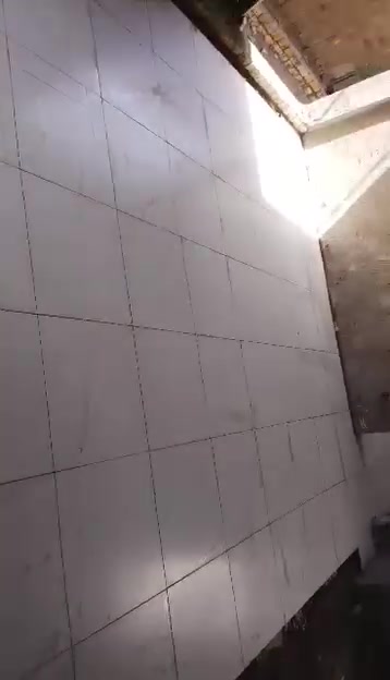 سلام عليكم خلفه سراميك شغل درجه اولى اسعار مناسبه متفرغ حالين ***********
