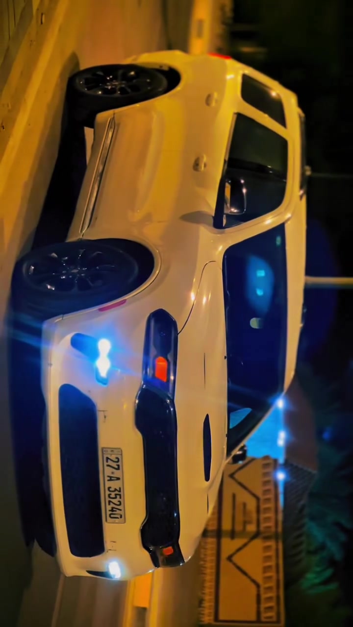 م عليكم للبيع دورنكو GT مواصفات لGT العاديه مديل18 سياره مرمزه مرفوعه سنويه فقط بأمريكا تقرى 22 هزه جديده شرط لتحويل مدفوع كمرك وكامله
كفاله من الضربه والصبغ والتبديل عدى البنيد مبدل فقط ع سونار سياره  ايرباك ماطاك بيها
كير ماوس 
مكينه6…3.600
عليها برمجه كامله تاخذ بانزين من شارع مادك دوانز 
3قطع تبريد مركزي 
داخل عسلي 
شفتات ستيرن 
سبورت
سياره احلا من الفديو بعد 
سياوه نصبتها مال RT
وبلعافيه عل ياخذها سياره جديده حيل 
سعرها( 195)قفل 
مكاني البصره قضاء المدينه 
***********
