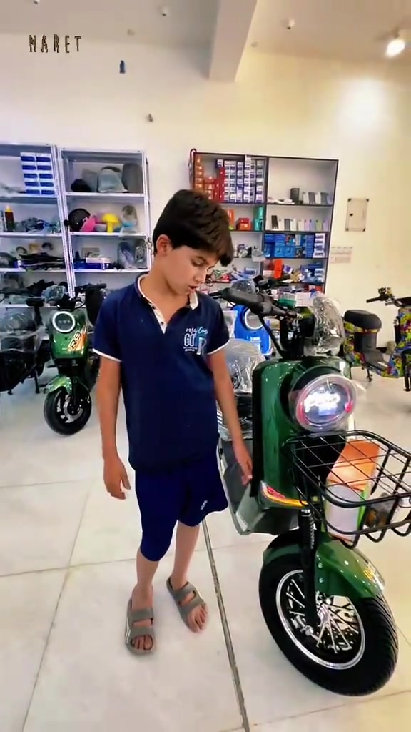 تجربة زبوننا تحچي عن نفسها ❤️ رأيه بدراجاتنا وتعاملنا هو مصدر ثقتنا 🙏 شكراً لكل شخص اختار معرض الغراف للتقسيط *********** #معرض_الغراف #دراجات_كهربائية #تقسيط #ذي_قار #الغراف
