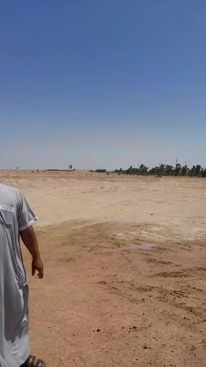 بسم الله وعلى بركة الله تم افتتاح ساحة وقوف في منطقة ال35 ساحة متكامله كافة الخدمات بأدارة مصطفى فايز مصطفى الهتيمي و معتز الهتيمي معتز الهتيمي للتواصل 
***********
