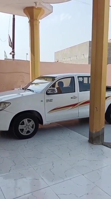 هايلكس • ٢٠١٠ • البصرة