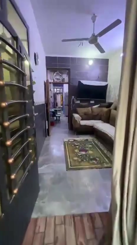 يالله بيع مستعجل
سلام عليكم/مشتمل للبيع حي اور  قرب مدرسه بحر العرب /مساحه 60/واجهه 3/ نزال 20/تفاصيل مشتمل /يحتوي على طرمه /استقبال/حولي/يحتوي على ثلاث غرف/ غرفه جوه وغرفتين فوك مع ملحقات 

معه الاثاث كامل ابيع  بس جيب ملابسك 

نظافه 100. بناء حديث 

بأسمي شخصيآ //السعر 135.  مليون 

***********
