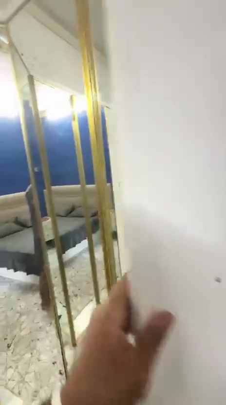 غرفه البيع  مكاني بغداد النهروان ريده خابر ***********
