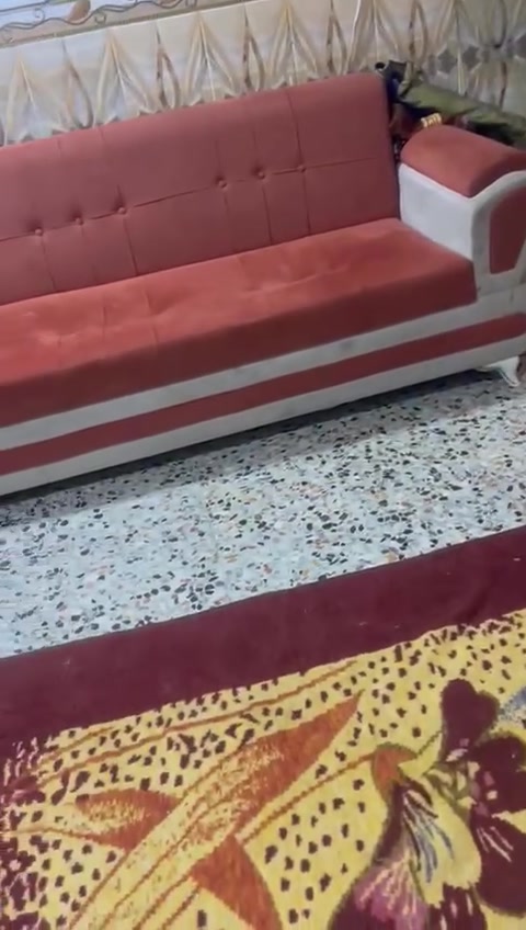 تخم للبيع 8 مقاعد شغل درجه أولى
عارضه ب250 مكاني الزعفرانيه رقم ***********
